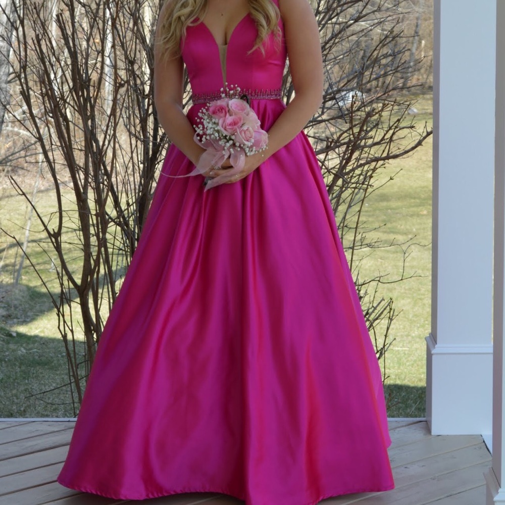 SHERRI HILL PINK PROM DRESS